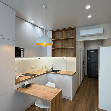Apartment Golden Flower *